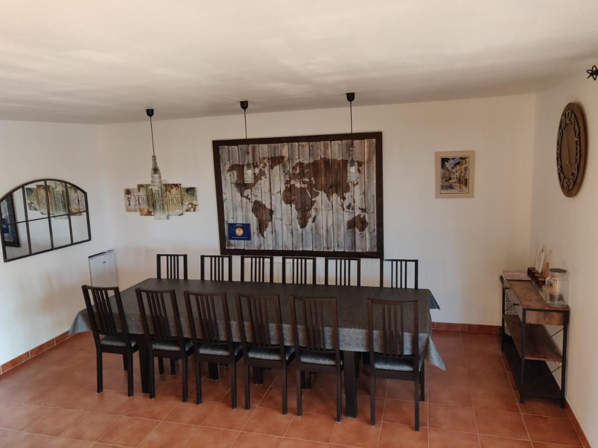 Bed and Breakfast Les Terrasses De Valensole Esterno foto