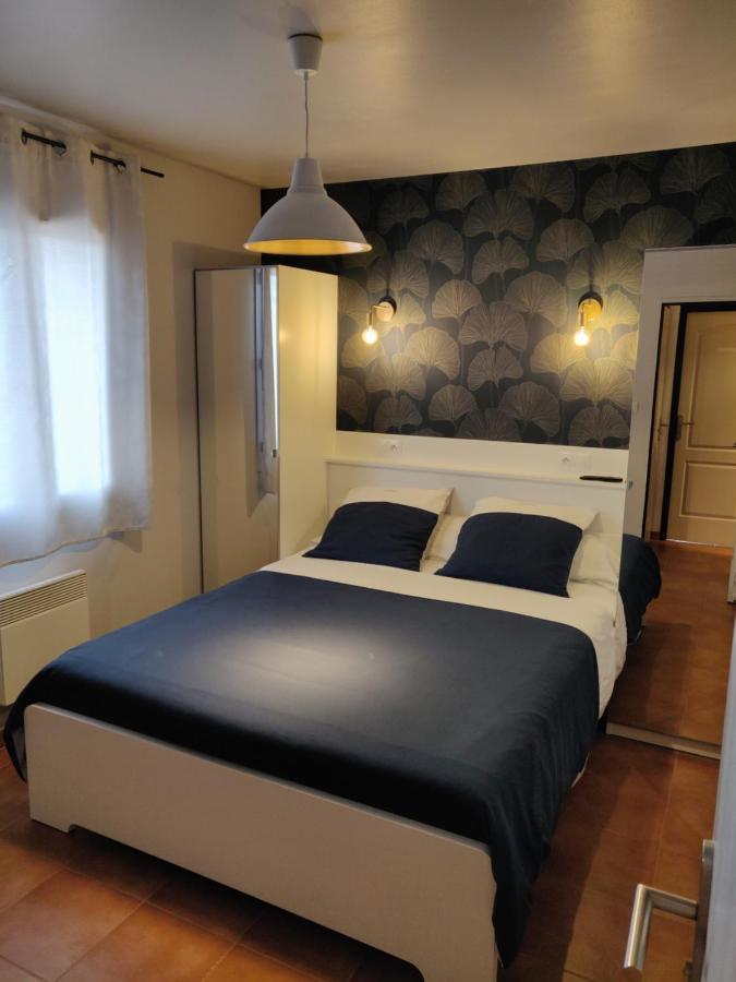 Bed and Breakfast Les Terrasses De Valensole Esterno foto