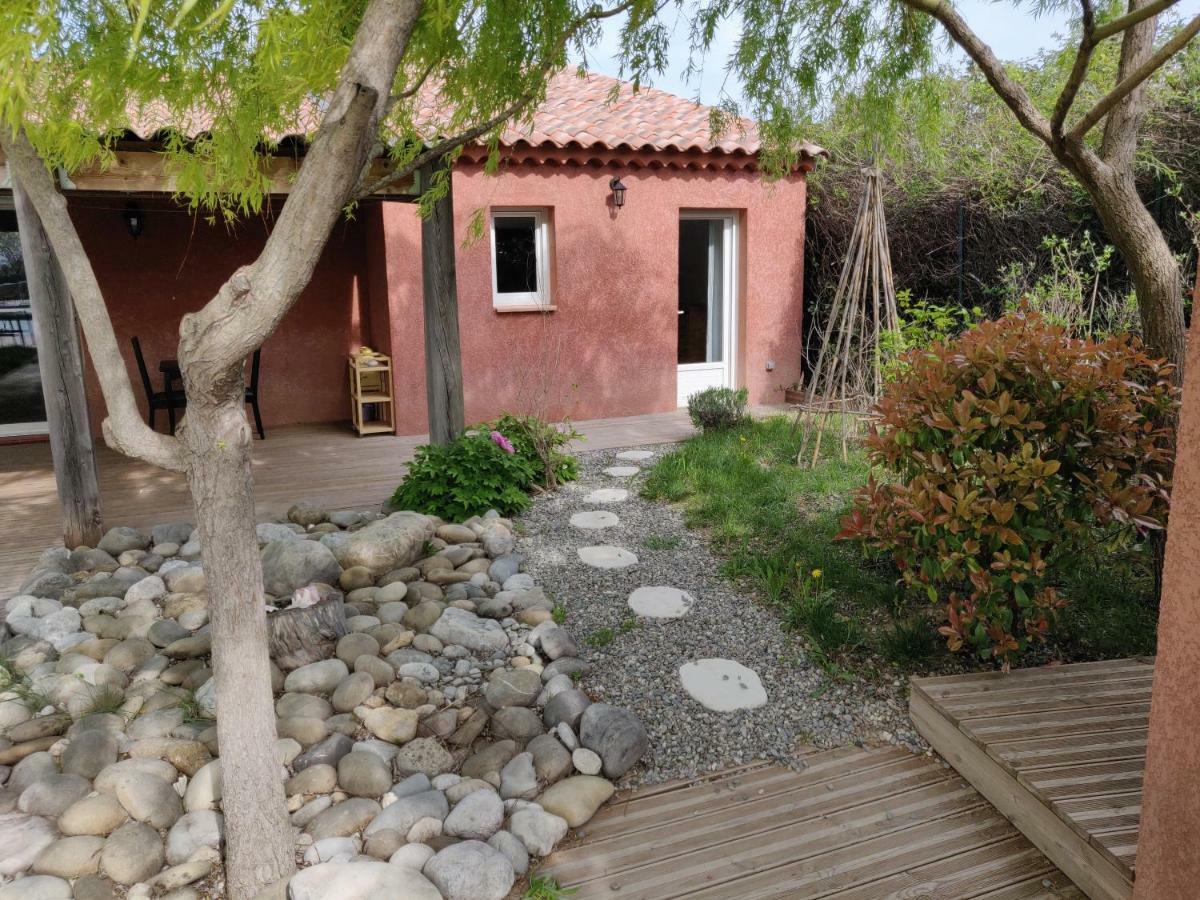 Bed and Breakfast Les Terrasses De Valensole Esterno foto